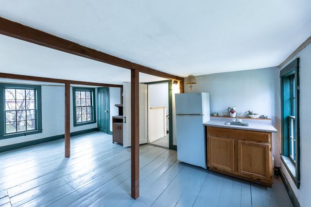 48 Cross Street, Newbury, VT 05051