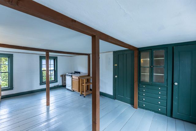 48 Cross Street, Newbury, VT 05051