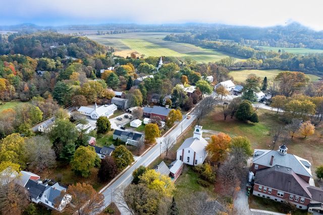 48 Cross Street, Newbury, VT 05051