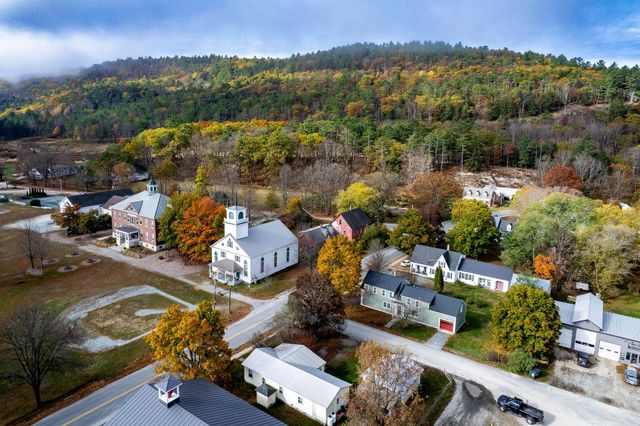 48 Cross Street, Newbury, VT 05051