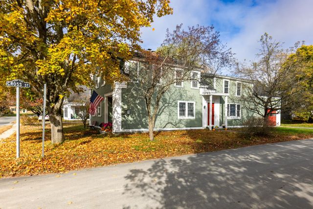 48 Cross Street, Newbury, VT 05051
