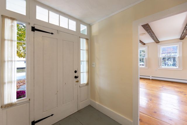 48 Cross Street, Newbury, VT 05051