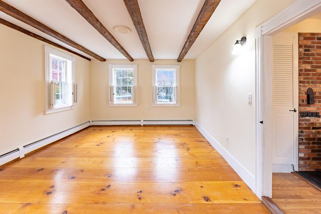 48 Cross Street, Newbury, VT 05051