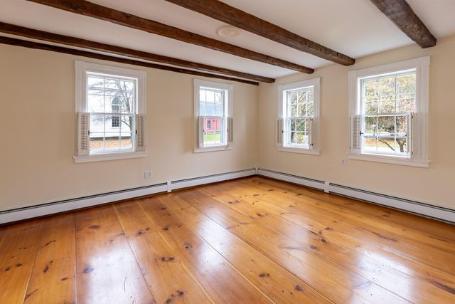 48 Cross Street, Newbury, VT 05051