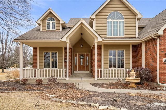 1813 Winchester Court, Oswego, IL 60543