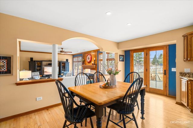 1813 Winchester Court, Oswego, IL 60543