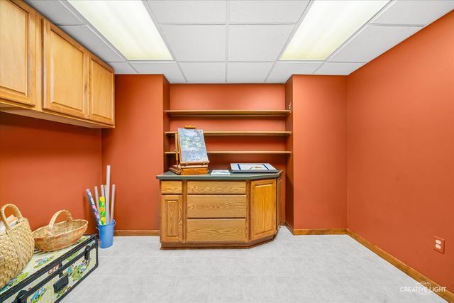 1813 Winchester Court, Oswego, IL 60543