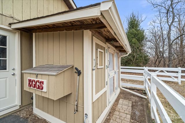 1813 Winchester Court, Oswego, IL 60543