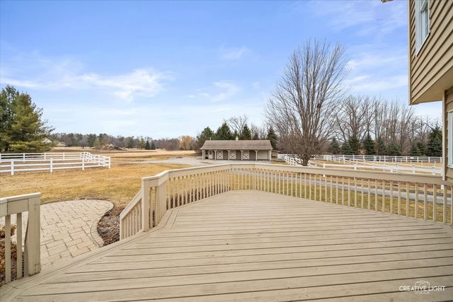 1813 Winchester Court, Oswego, IL 60543