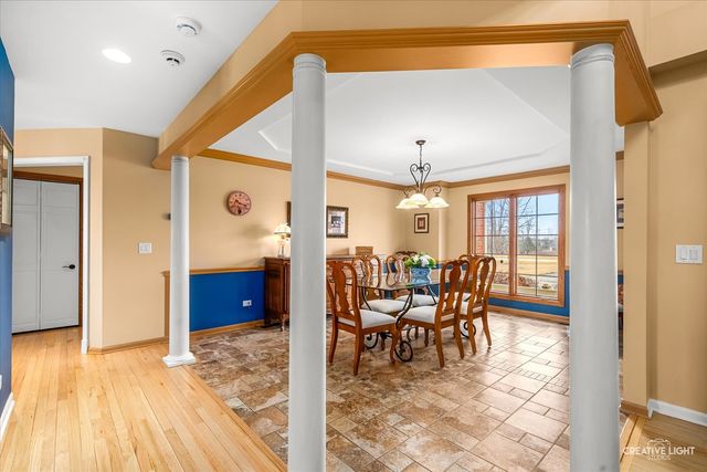 1813 Winchester Court, Oswego, IL 60543