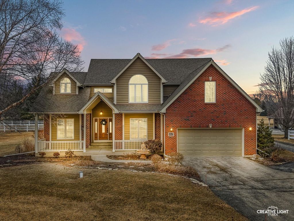 1813 Winchester Court, Oswego, IL 60543