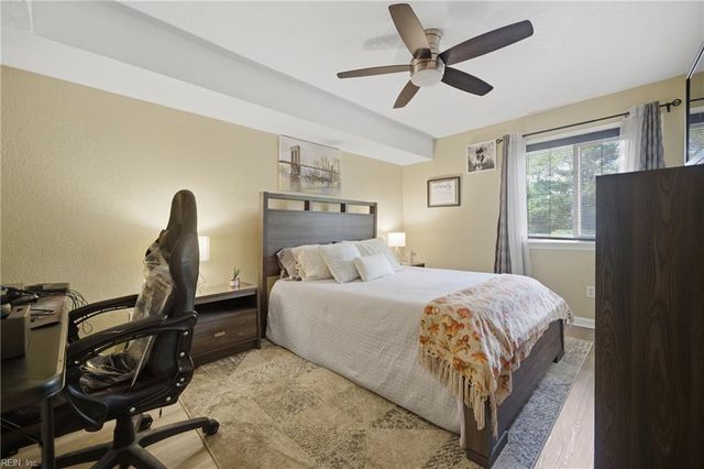 501 Ocean Trace Arch Apt 303, Virginia Beach, VA 23451