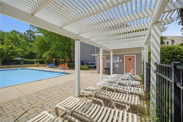 501 Ocean Trace Arch Apt 303, Virginia Beach, VA 23451