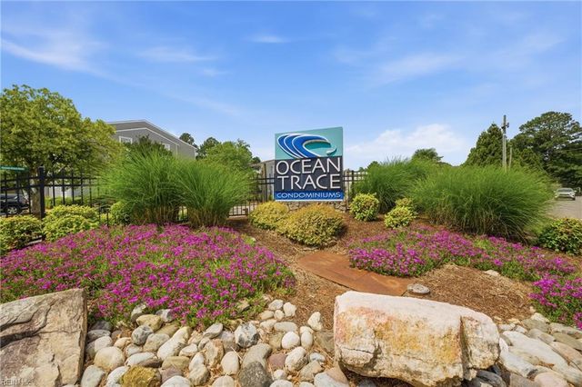 501 Ocean Trace Arch Apt 303, Virginia Beach, VA 23451
