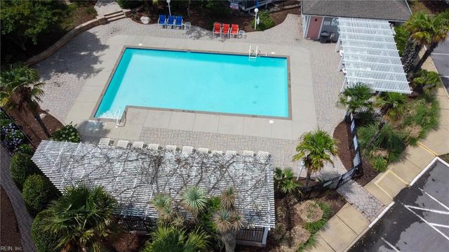 501 Ocean Trace Arch Apt 303, Virginia Beach, VA 23451