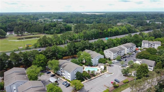 501 Ocean Trace Arch Apt 303, Virginia Beach, VA 23451