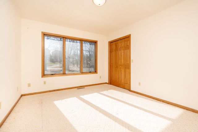 14310 Pike Lake Trail NE, Prior Lake, MN 55372