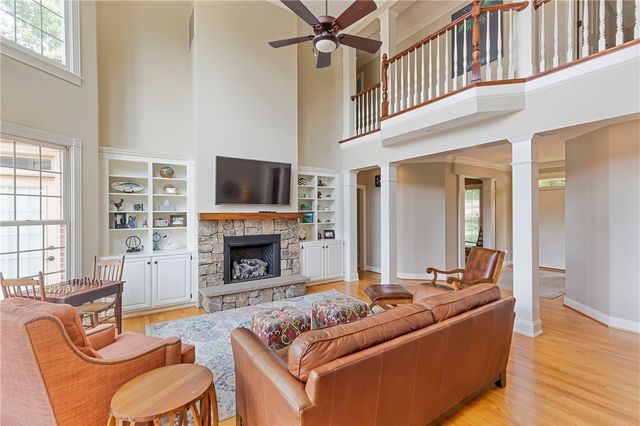 185 Summers Way, Seneca, SC 29672