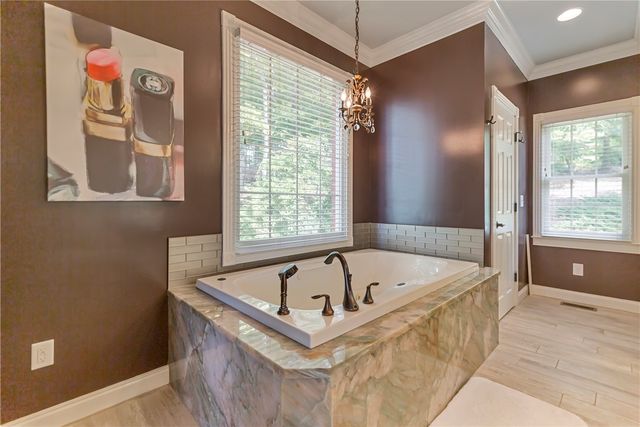 185 Summers Way, Seneca, SC 29672