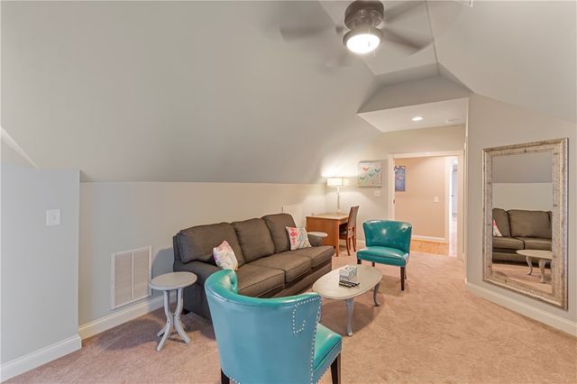185 Summers Way, Seneca, SC 29672