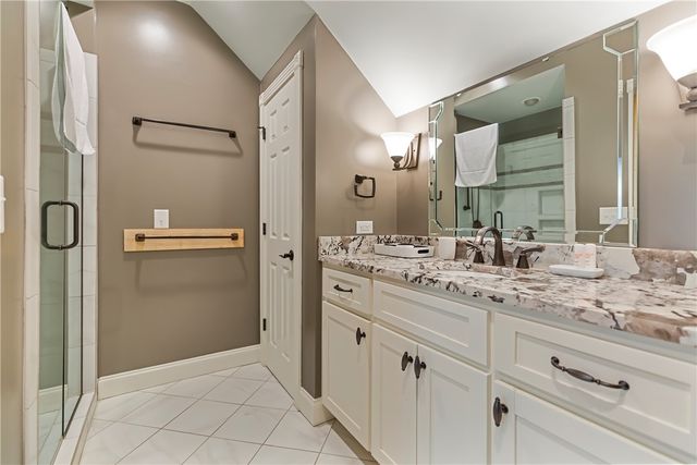 185 Summers Way, Seneca, SC 29672