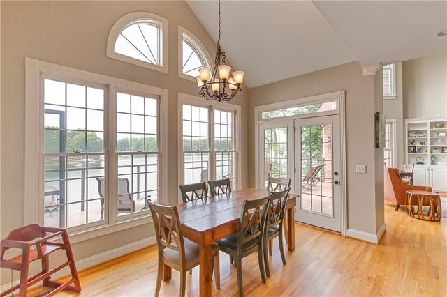 185 Summers Way, Seneca, SC 29672
