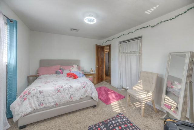 123 Hilltop, Onalaska, TX 77360