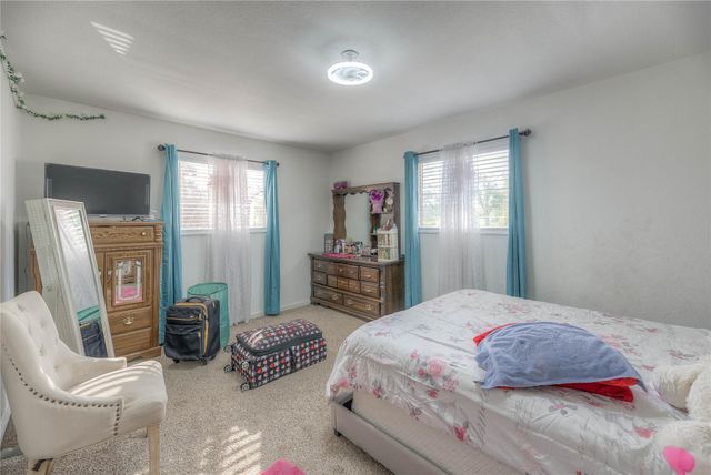 123 Hilltop, Onalaska, TX 77360