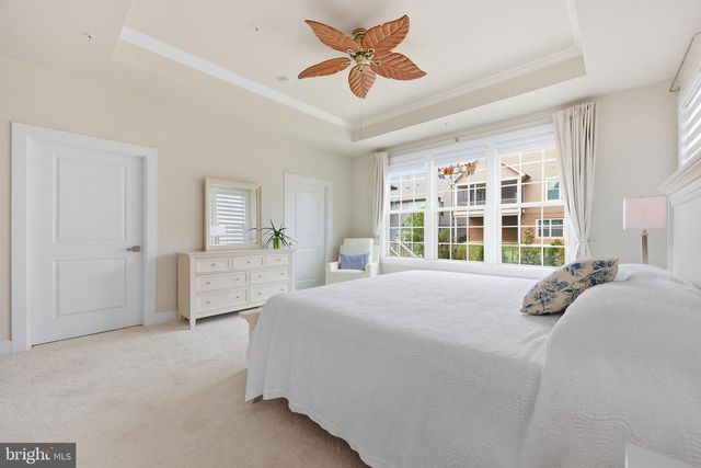 2605 BROADLEAF DR, Frederick, MD 21702