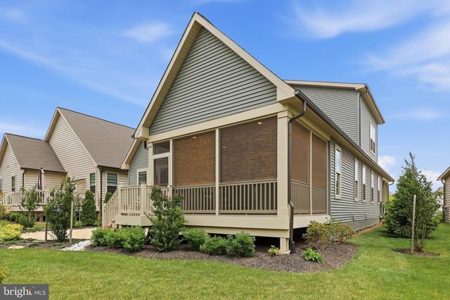 2605 BROADLEAF DR, Frederick, MD 21702