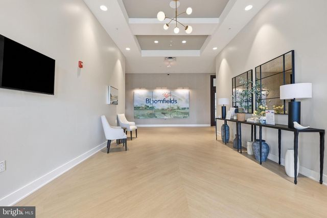 2605 BROADLEAF DR, Frederick, MD 21702