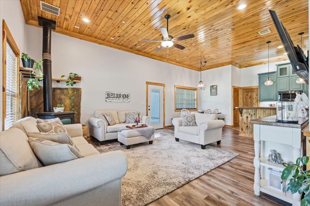 399 Brindley Road, Maypearl, TX 76064
