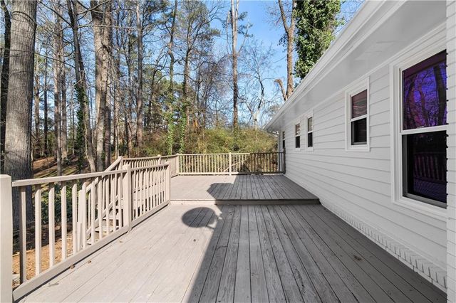 566 Sugar Valley SE Lane, Conyers, GA 30094