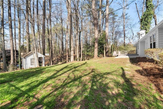 566 Sugar Valley SE Lane, Conyers, GA 30094