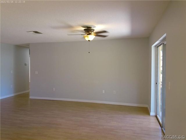 5921 W Woodhill Court, Crystal River, FL 34429