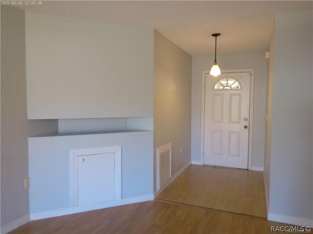 5921 W Woodhill Court, Crystal River, FL 34429