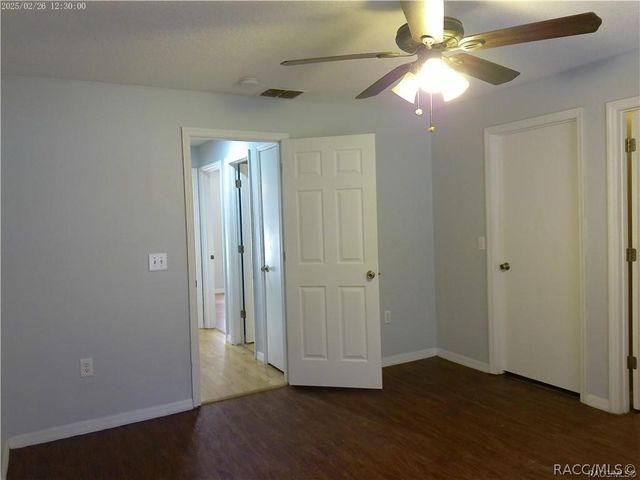 5921 W Woodhill Court, Crystal River, FL 34429