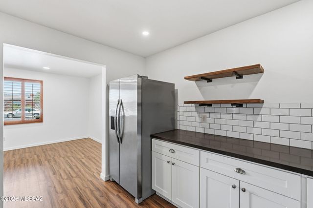 2922 E Seneca Street, Tucson, AZ 85716