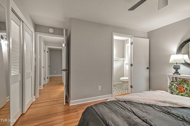 1002 Lincoln Avenue, Johnson City, TN 37604