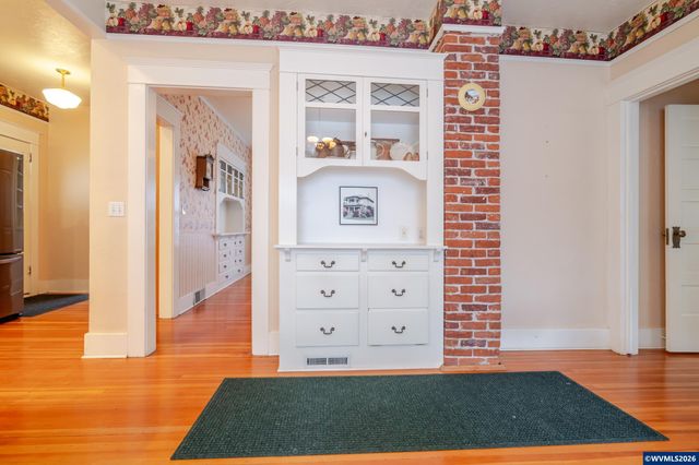 821 6th Av SW, Albany, OR 97321