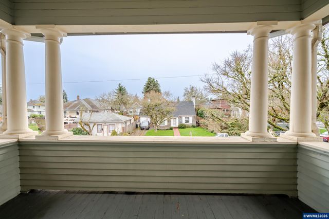 821 6th Av SW, Albany, OR 97321