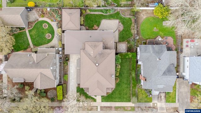 821 6th Av SW, Albany, OR 97321