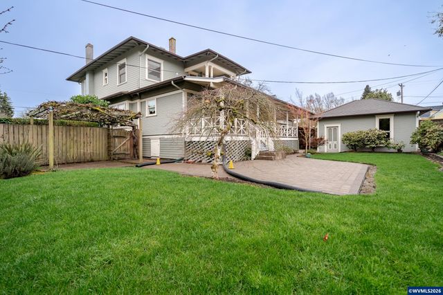 821 6th Av SW, Albany, OR 97321