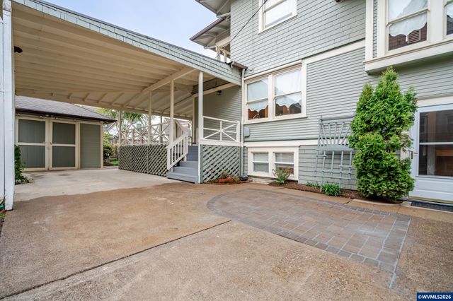 821 6th Av SW, Albany, OR 97321