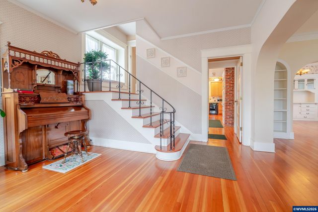 821 6th Av SW, Albany, OR 97321