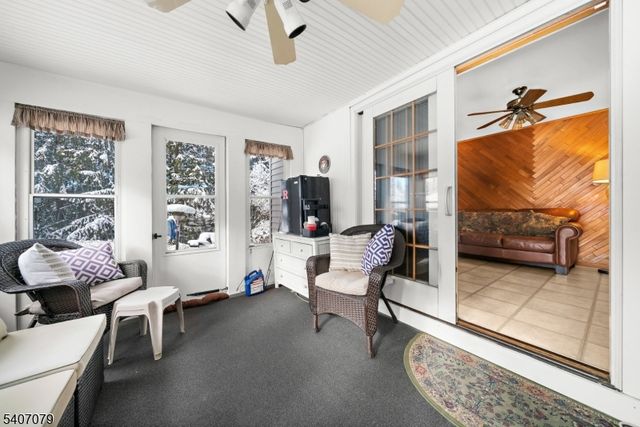 1 Oak Grove Rd, Raritan Twp., NJ 08822