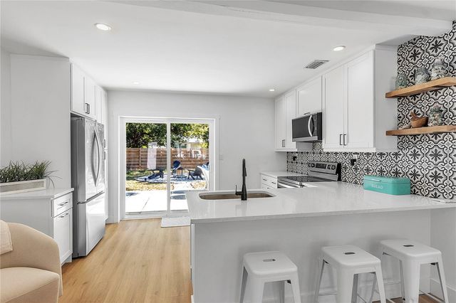 3842 CHAPEL DRIVE, Sarasota, FL 34234