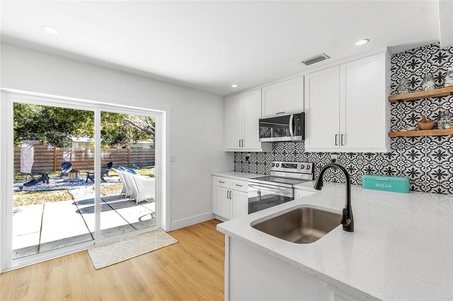 3842 CHAPEL DRIVE, Sarasota, FL 34234