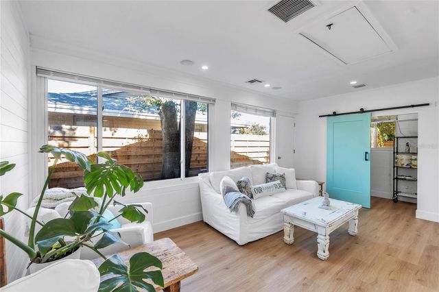 3842 CHAPEL DRIVE, Sarasota, FL 34234