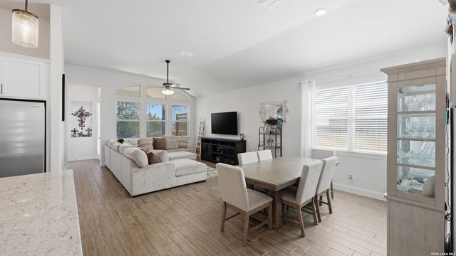 1420 Quarry Rock, New Braunfels, TX 78132